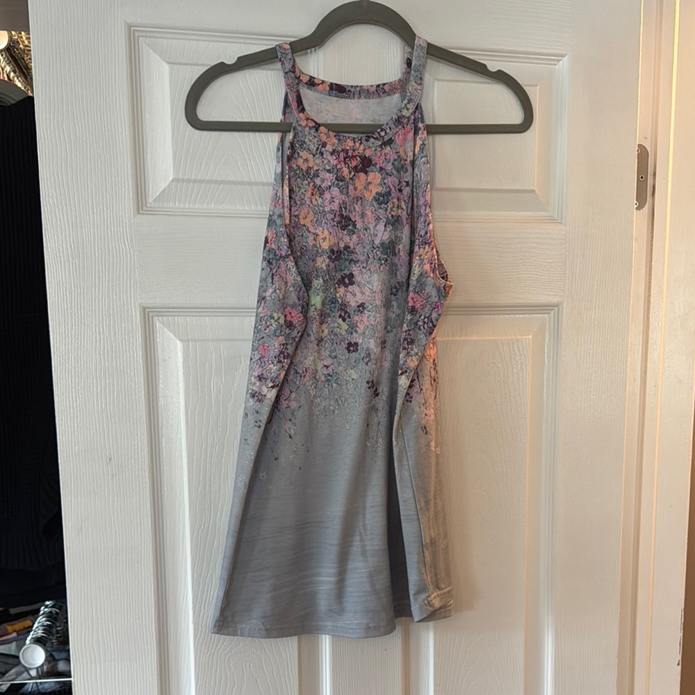Women’s Floral Gray Sleeveless Top